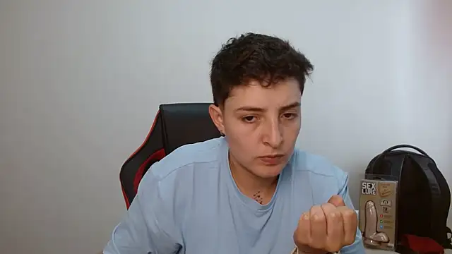 alex parker07 online show from 10.30.25