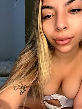 Snapshot of ninfduda chatting on 09.23.25 ninfduda online show from 09.23.25