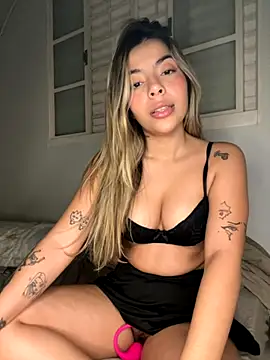 Snapshot of ninfduda chatting on 10.16.25 ninfduda online show from 10.16.25