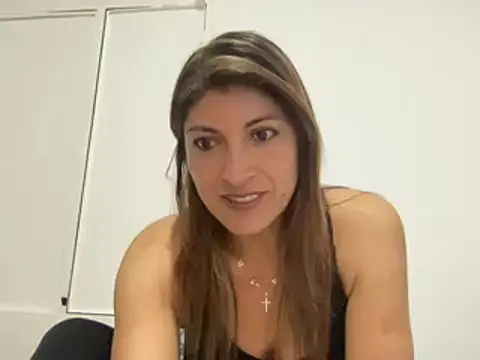 LunaBeya online show from 02.24.25