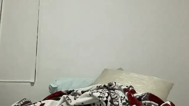 LunaBeya online show from 11.01.25