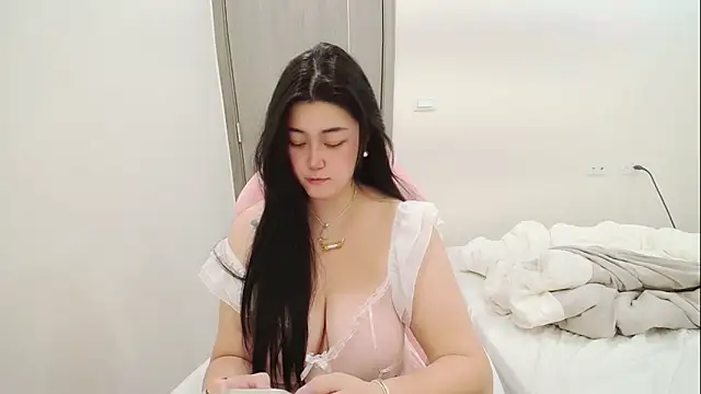 Snapshot of minnie9009 chatting on 03.10.26 minnie9009 online show from 03.10.26