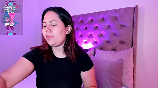 zoes milee online show from 10.16.25