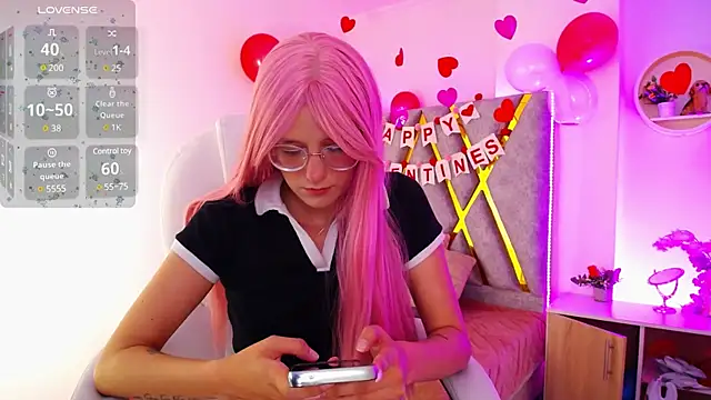 SussanHottye1  online show from 02.21.25