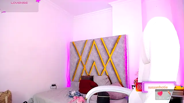 SussanHottye1  online show from 10.04.25