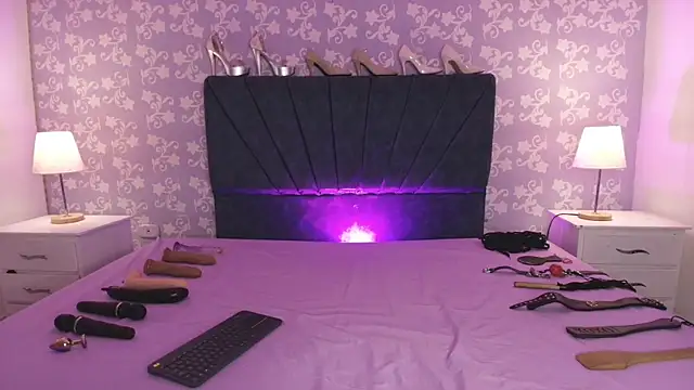 SalomeSimonz online show from 06.07.26
