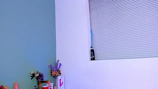 Snapshot of LovelyNickii chatting on 03.07.25 LovelyNickii online show from 03.07.25