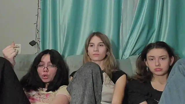 honey love honeyy online show from 01.11.25