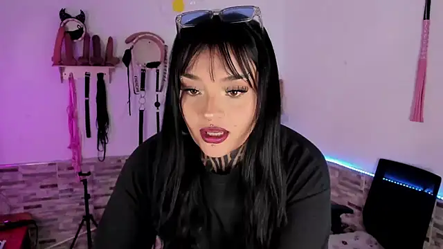 amyswallow7 online show from 02.05.26