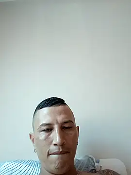 Andrexlupe online show from 10.18.25