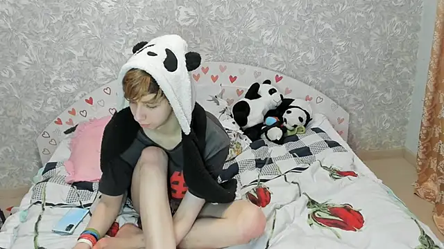 Snapshot of Timothy_Fox chatting on 02.25.25 Timothy Fox online show from 02.25.25