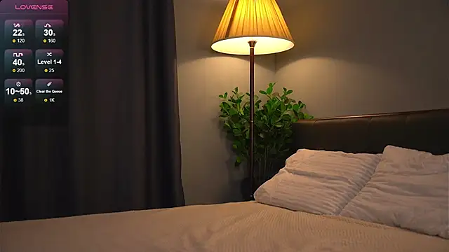 Lanais Milana online show from 01.12.25