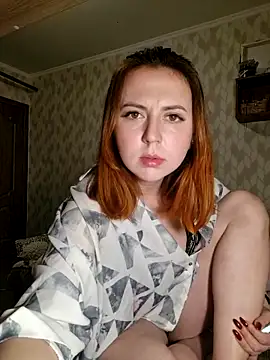Snapshot of Melenka chatting on 03.22.25 Melenka online show from 03.22.25