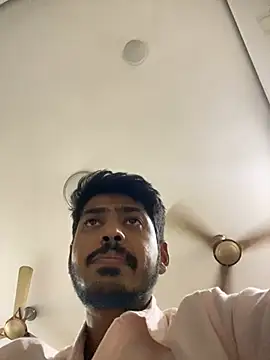 cute modell online show from 02.01.25