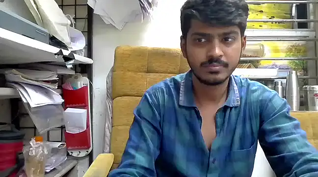 cute modell online show from 03.15.25