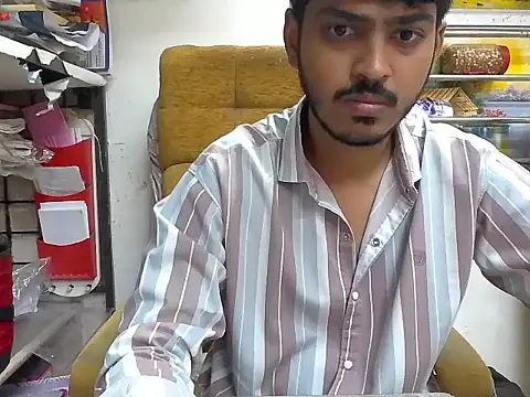 cute modell online show from 09.29.25