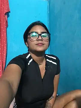 Snapshot of Renata_222 chatting on 01.25.25 Renata 222 online show from 01.25.25