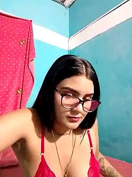 Snapshot of Renata_222 chatting on 01.31.25 Renata 222 online show from 01.31.25