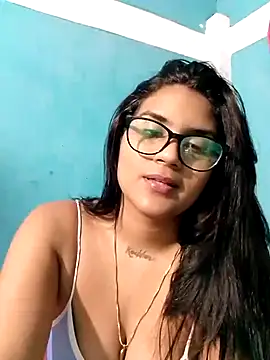 Snapshot of Renata_222 chatting on 02.12.25 Renata 222 online show from 02.12.25