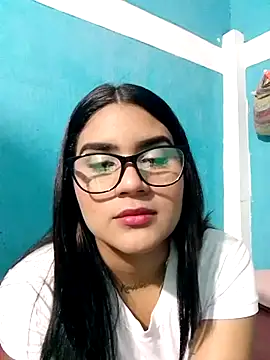 Snapshot of Renata_222 chatting on 02.15.25 Renata 222 online show from 02.15.25