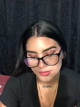 Snapshot of Renata_222 chatting on 02.26.25 Renata 222 online show from 02.26.25