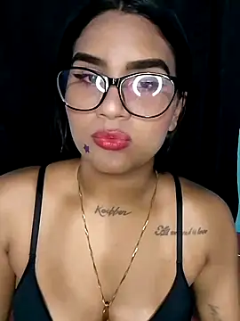 Snapshot of Renata_222 chatting on 03.15.25 Renata 222 online show from 03.15.25