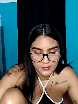 Snapshot of Renata_222 chatting on 03.16.25 Renata 222 online show from 03.16.25