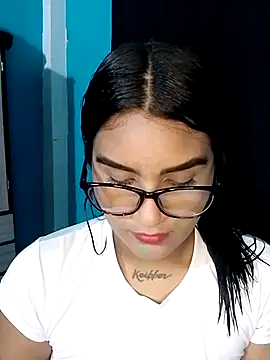 Snapshot of Renata_222 chatting on 03.20.25 Renata 222 online show from 03.20.25