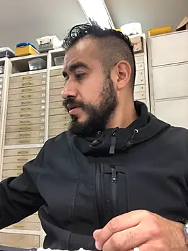 leonardohot1987 online show from 02.04.25