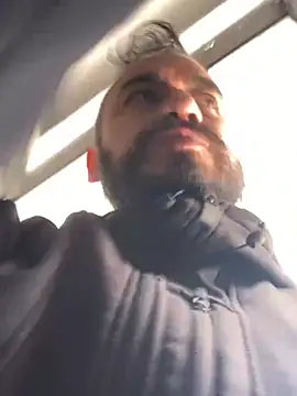 leonardohot1987 online show from 02.07.25