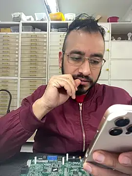 leonardohot1987 online show from 03.13.25