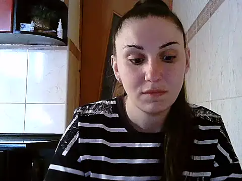 Yuliia30 online show from 04.19.26