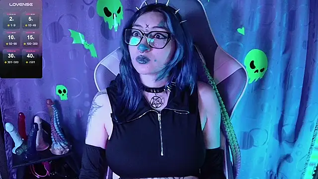 Kimlennox  online show from 01.19.26