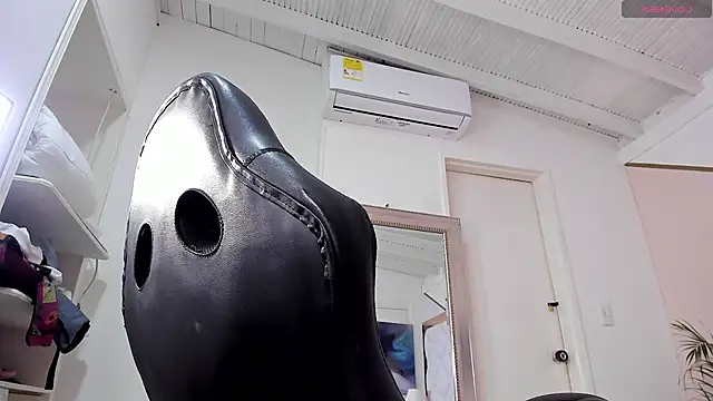 renatarussel online show from 01.15.25