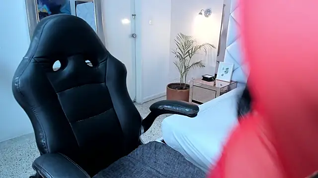 renatarussel online show from 03.11.25