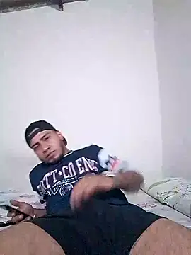 Snapshot of Danger27 chatting on 03.22.25 Danger27 online show from 03.22.25