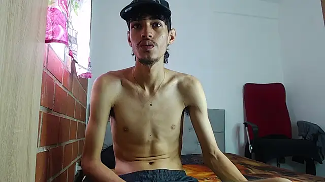 Alejandro bigdick x online show from 01.28.25