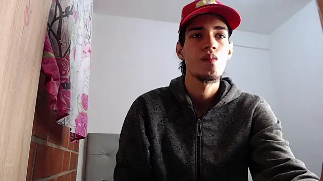Alejandro bigdick x online show from 02.02.25