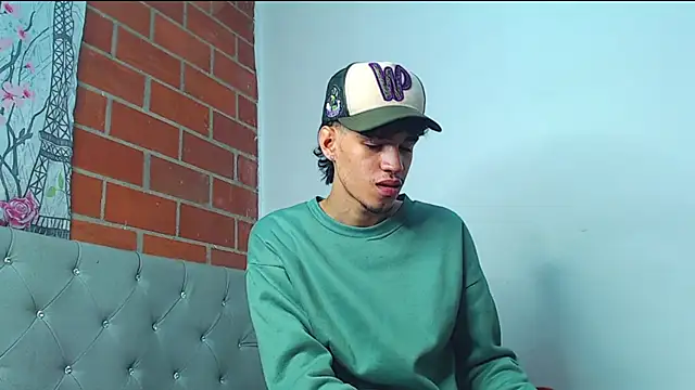 Alejandro bigdick x online show from 02.18.25