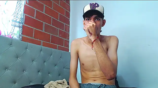 Alejandro bigdick x online show from 02.18.25