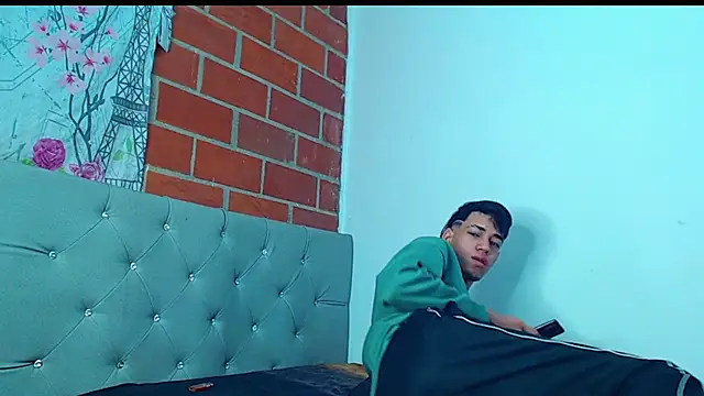 Alejandro bigdick x online show from 02.26.25