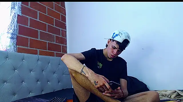 Alejandro bigdick x online show from 02.28.25