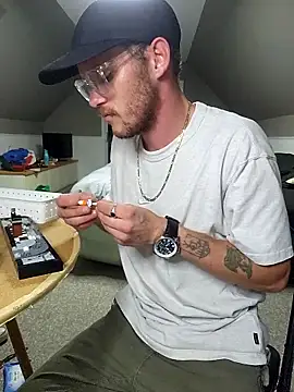 Snapshot of SoxxyNsh chatting on 09.28.25 SoxxyNsh online show from 09.28.25