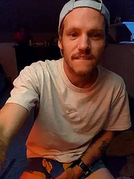 Snapshot of SoxxyNsh chatting on 10.09.25 SoxxyNsh online show from 10.09.25