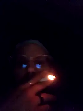 Snapshot of SoxxyNsh chatting on 10.12.25 SoxxyNsh online show from 10.12.25