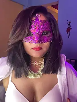 Ayeshaa  25 online show from 03.13.25