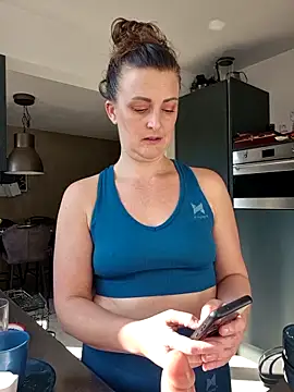 cumtomama online show from 09.29.25