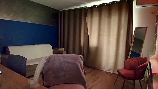 Snapshot of VixenVibesX chatting on 01.30.25 VixenVibesX online show from 01.30.25