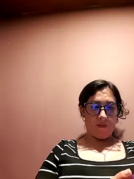 Snapshot of CHARLOTTE_1711 chatting on 09.22.25 CHARLOTTE 1711 online show from 09.22.25