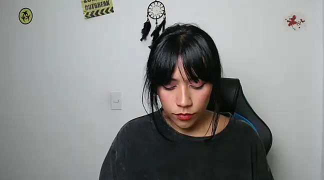 Snapshot of juli_love11 chatting on 01.30.25 juli love11 online show from 01.30.25